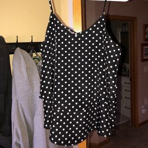 Francesca’s - Buttons tank